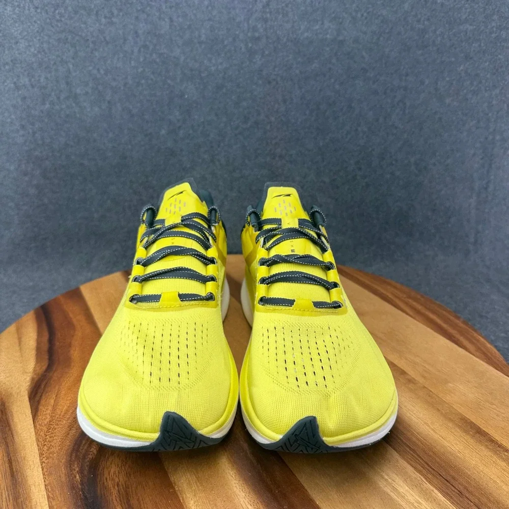 Altra Vanish Tempo Mens 10.5 Yellow Black Running Shoes AL0A7R6G770 Sneakers
